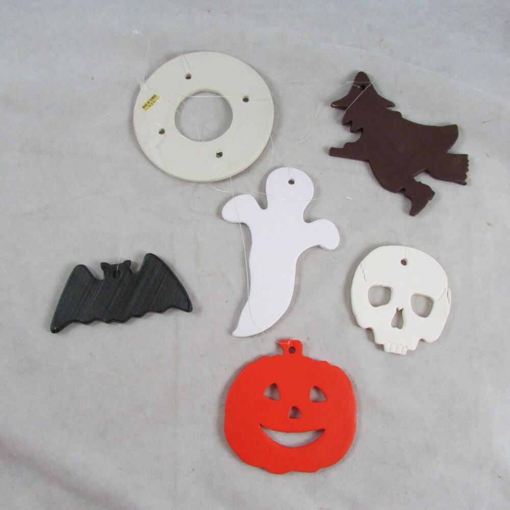 Halloween Wind Chime Mobile Ceramic Handpainted Ghost Witch Skull JSNY Vintage